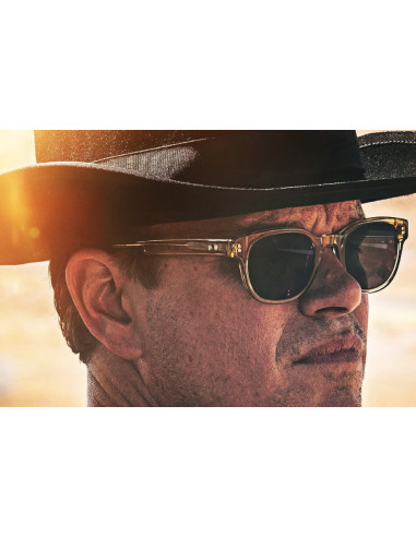 Entourage Of Seven Entourage-Of-7-Beacon-col-10-20 Le Mans 66 Matt Damon - vue de profil