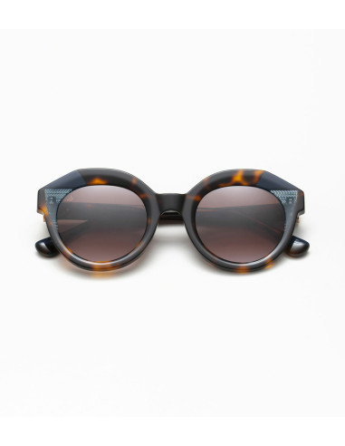 Woodys Rianne col 02